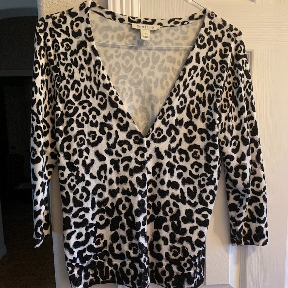 WHBM animal print cardigan M